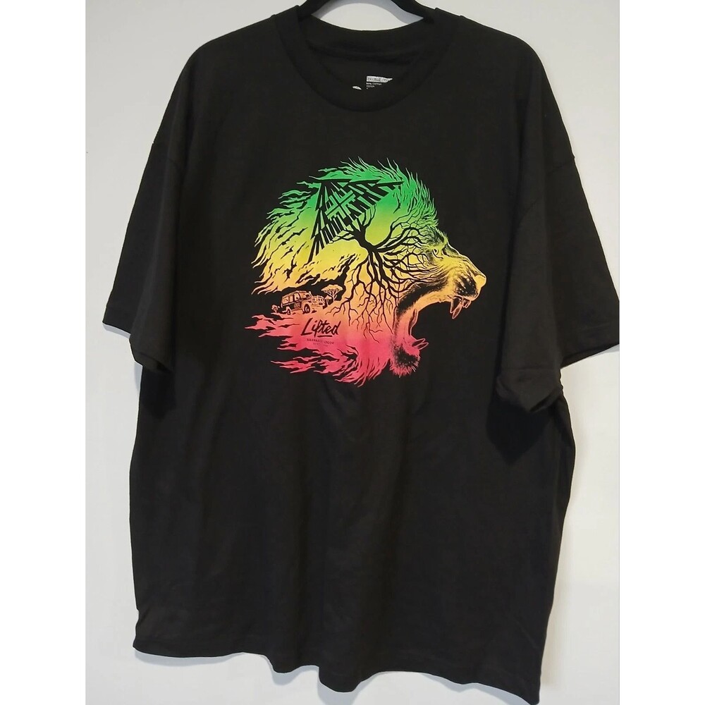 LRG Lifted Research Group. Black Lion Safari Graphic Shirt. Men Size 2X Large.